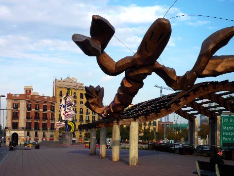 Tapas-Hopping in Barcelona Photo