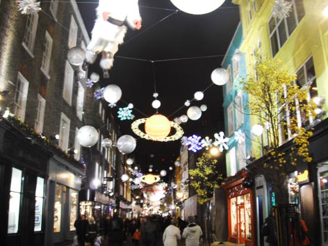 Our Gift to You - Holiday Traveling Tips Photo